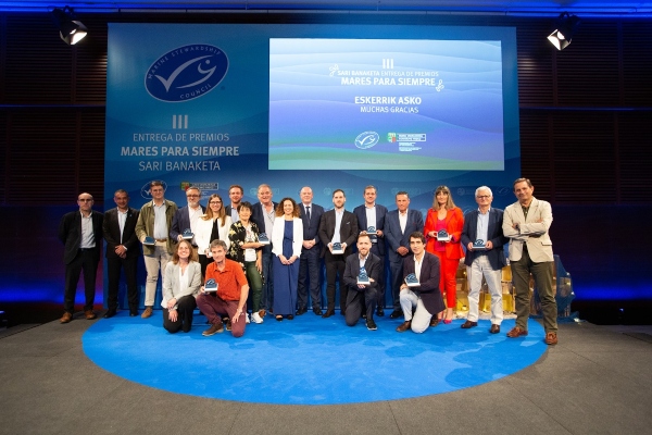 La Sirena recibe el premio “supermercado revelación en pesca sostenible” de la mano de MSC
